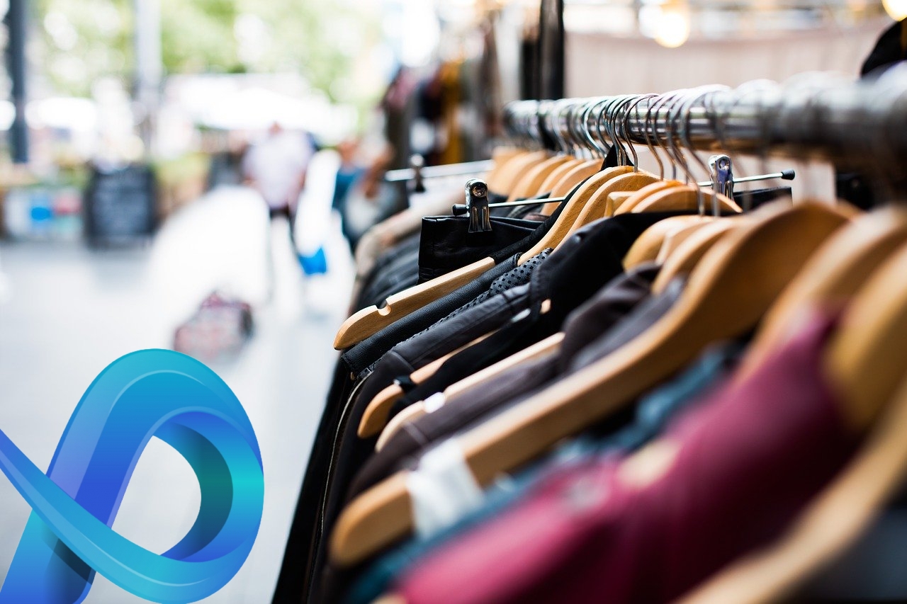 Amazon planche sur l’ouverture de grands magasins, avec cabines d’essayage high tech
