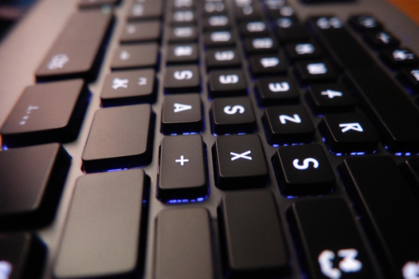 Arobase @ sur clavier : raccourcis PC, Mac, AZERTY et QWERTY [résolu]