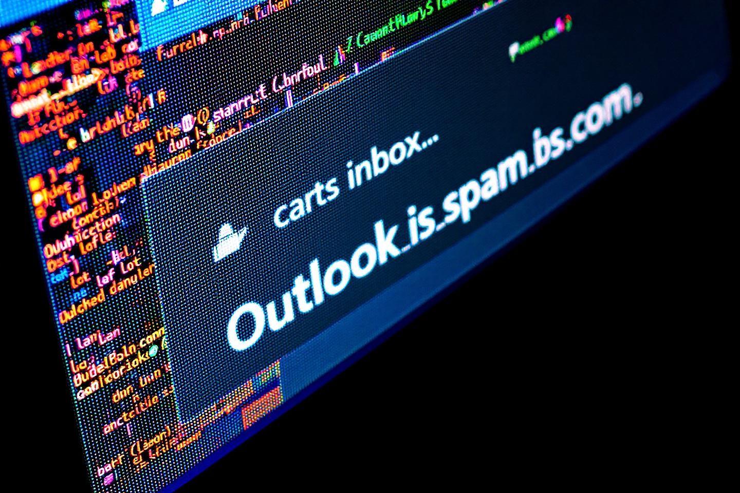Bloquer les spams dans Outlook : filtrer et bloquer les expéditeurs indésirables