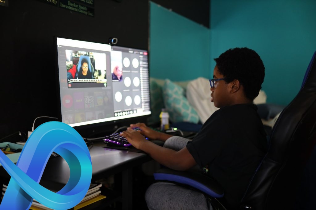 jeune garçon jouant aux jeux vidéo